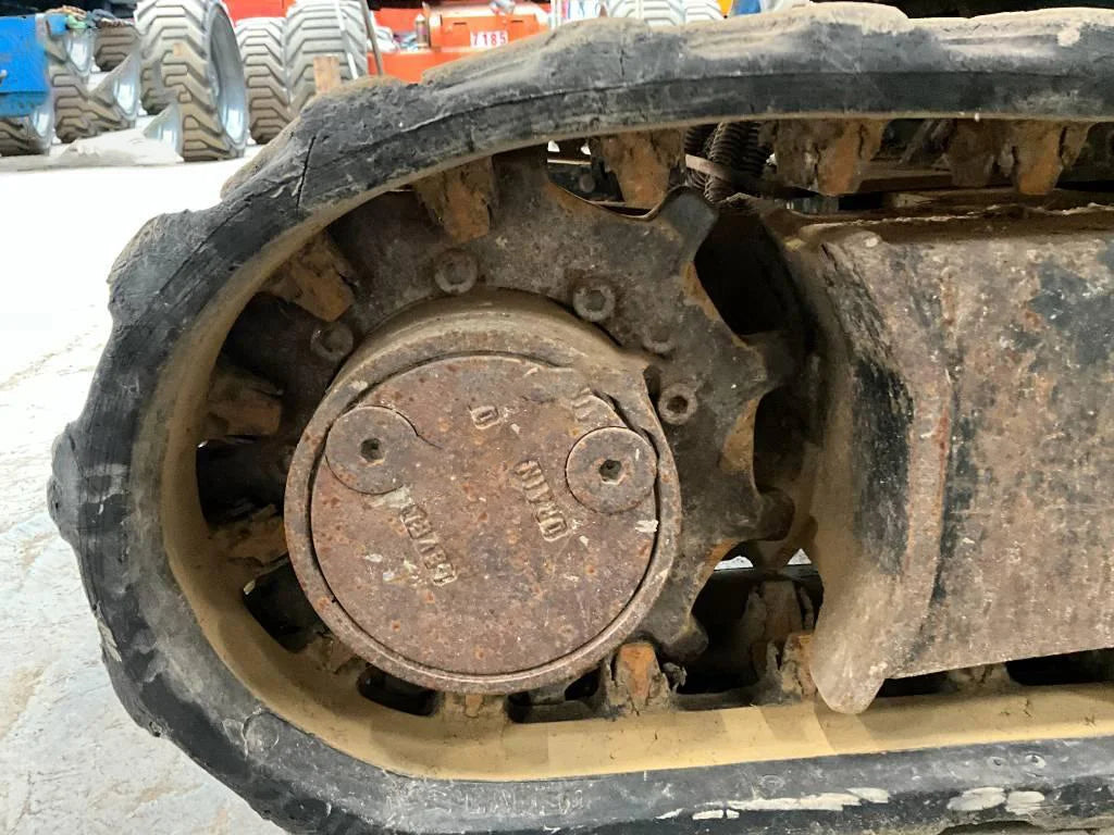 Mini-Pelle JCB 8008 – 2007 + 3 Godets
