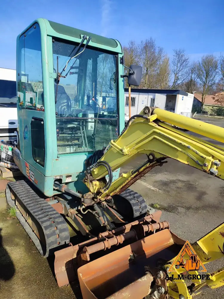 Mini-Pelle à Chenilles Ammann-Yanmar B15EX – 2002