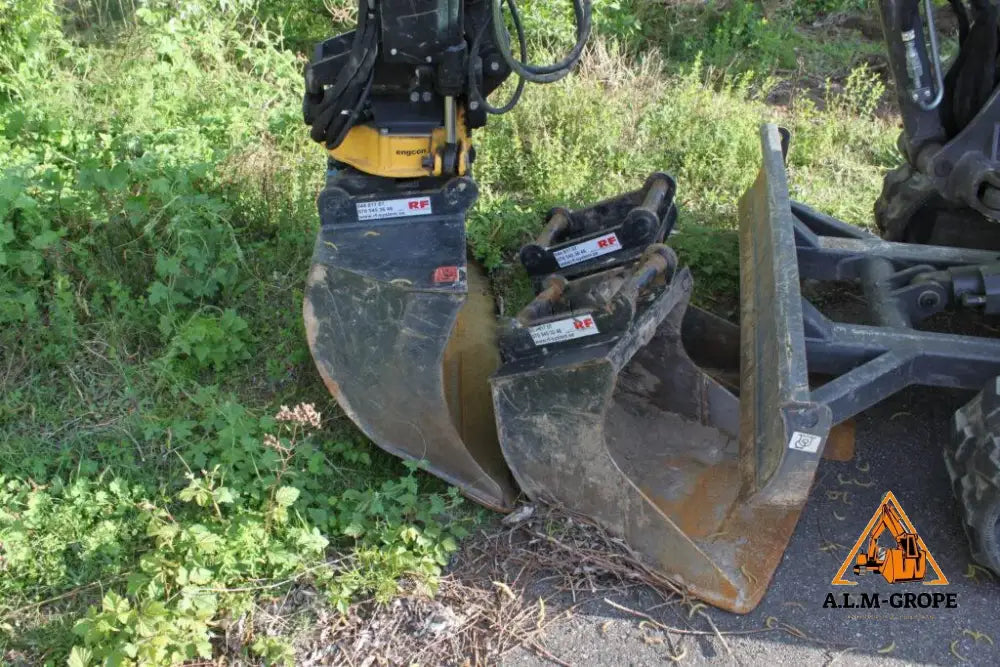 Mini pelle Volvo ECR25D 2020 – Tiltrotateur Engcon – Remorque – 3 Godets