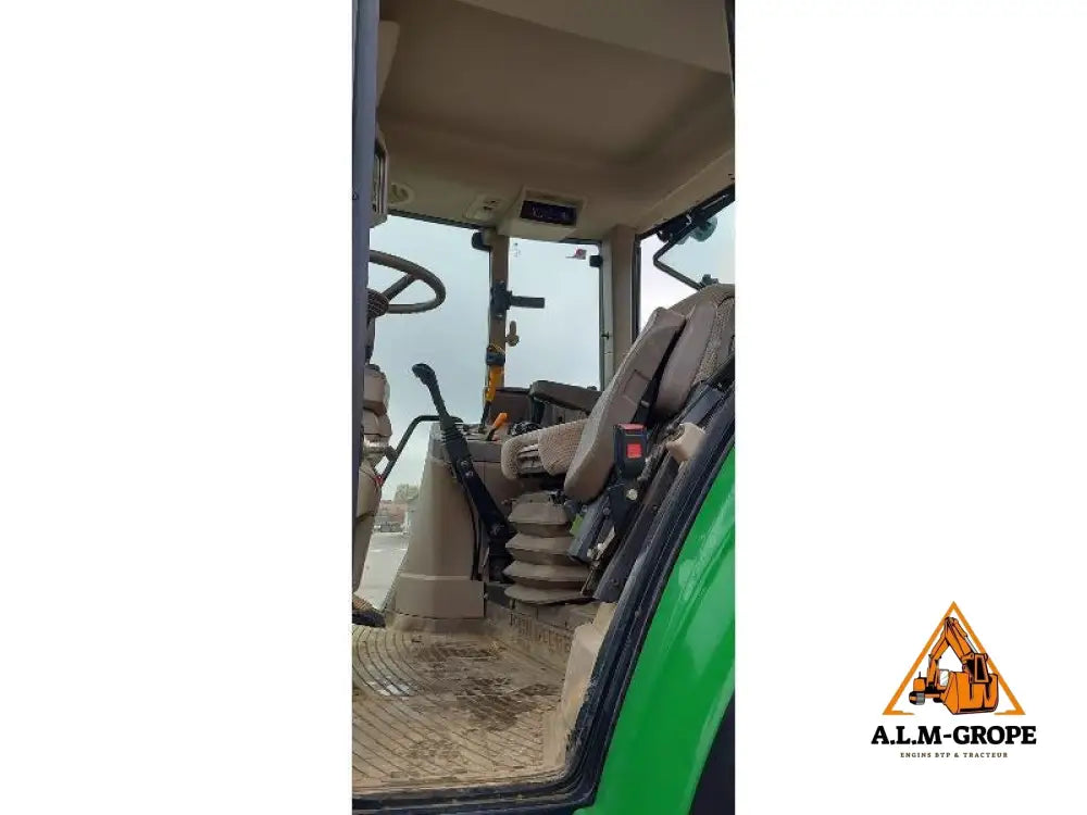 Tracteur John Deere 6150M
