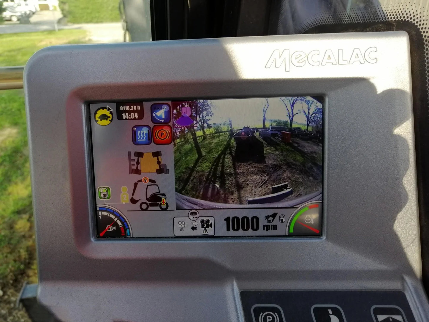 Pelle sur Chenilles Mecalac 8 MCR – 2015 + 4 Godets