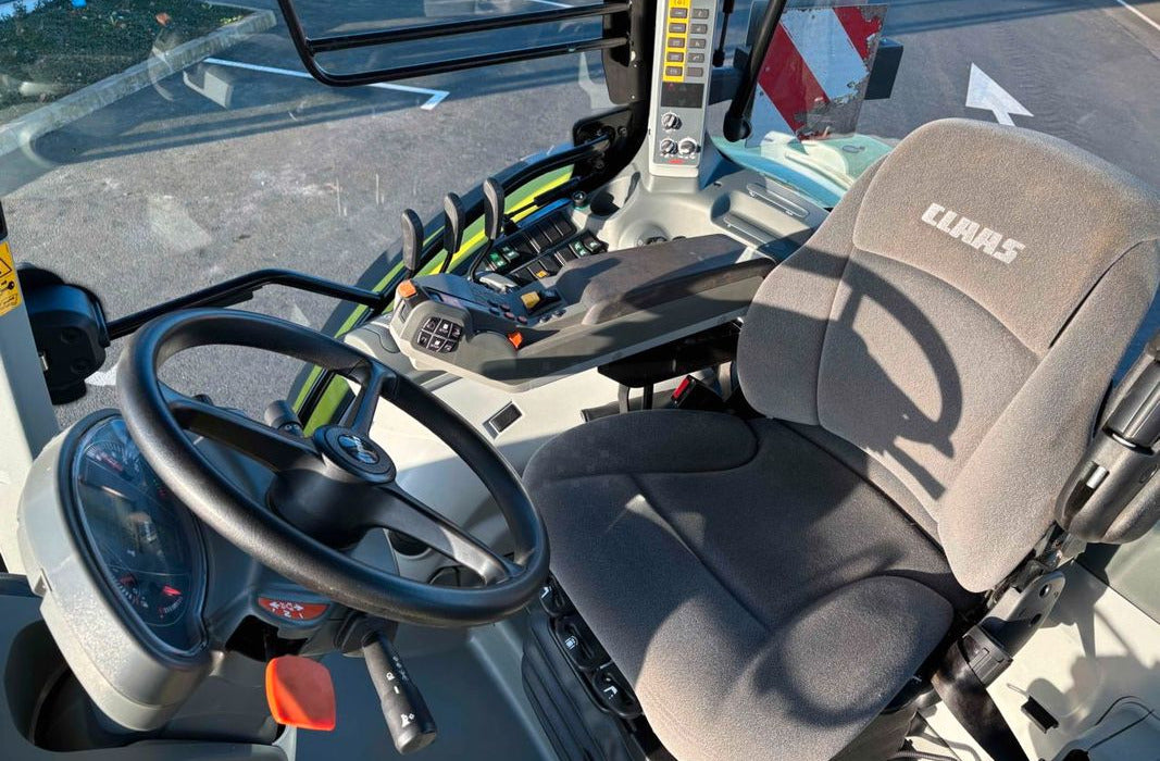 Tracteur agricole Claas ARION 610