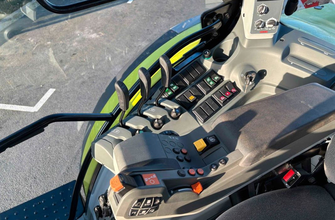 Tracteur agricole Claas ARION 610