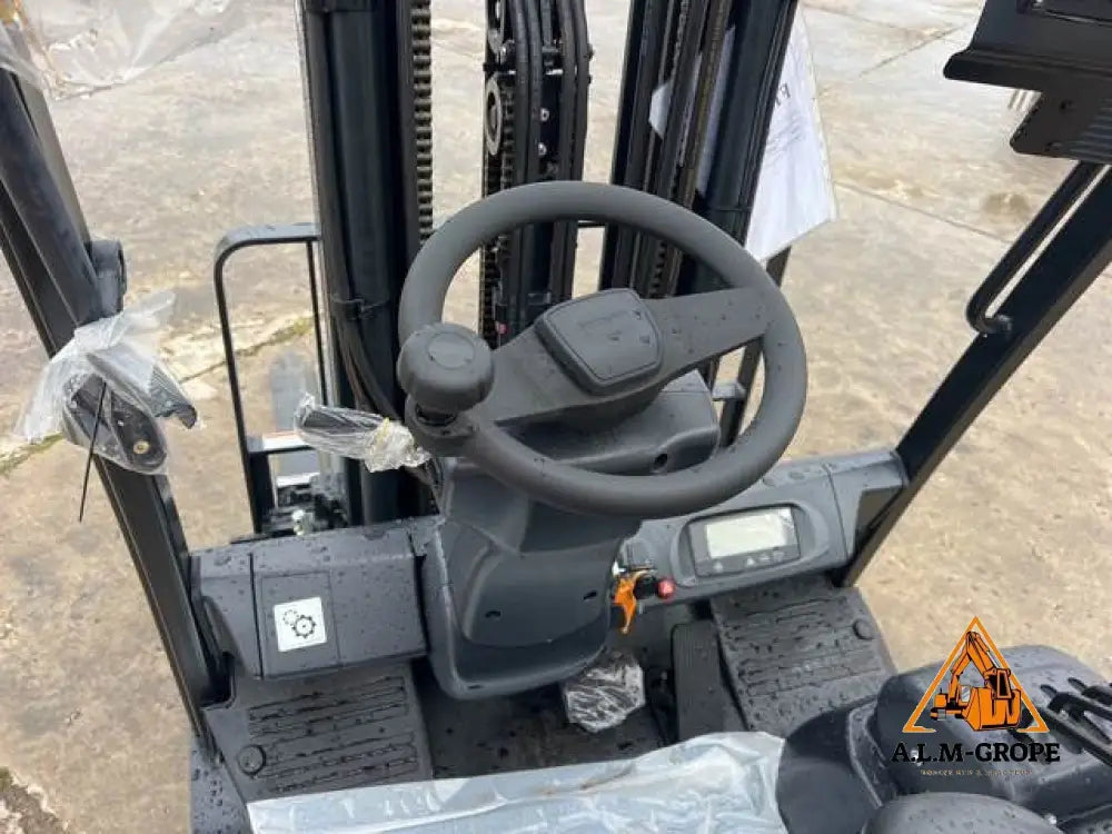Chariot élévateur Électrique Doosan B15T-7 PLUS – Performance et fiabilité