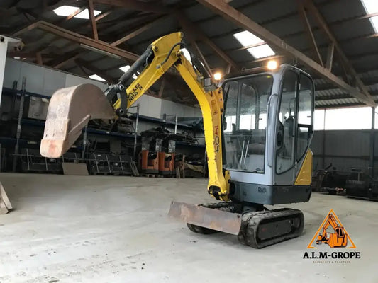 Mini-Pelle Wacker Neuson 1404 – 2012 + 3 Godets
