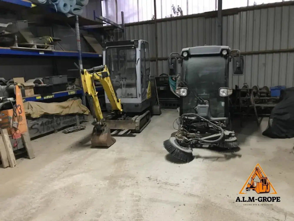 Mini-Pelle Wacker Neuson 1404 – 2012 + 3 Godets