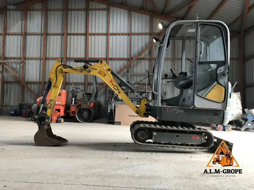 Mini-Pelle Wacker Neuson 1404 – 2012 + 3 Godets