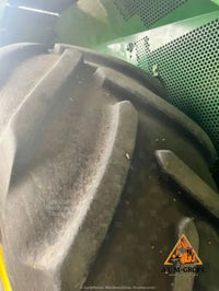 Moissonneuse-batteuse John Deere S680I