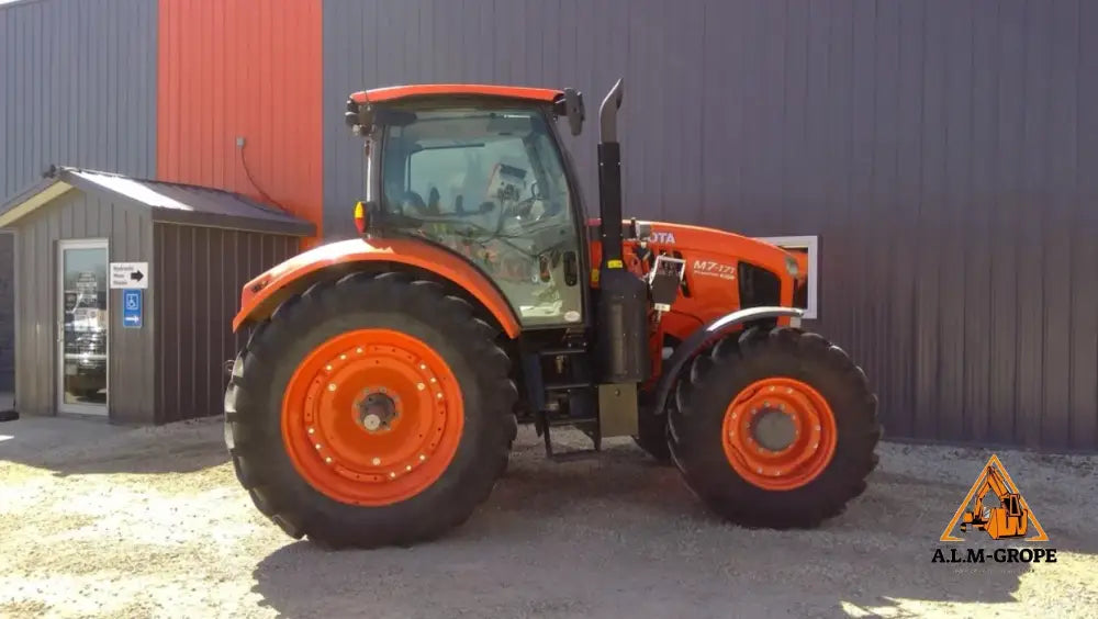 Tracteur Agricole KUBOTA M7132 ACCESS – 2019 – 135 ch – 4RM